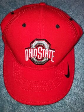 Nike Red Ohio State Baseball Cap with Black Swoosh OSFM